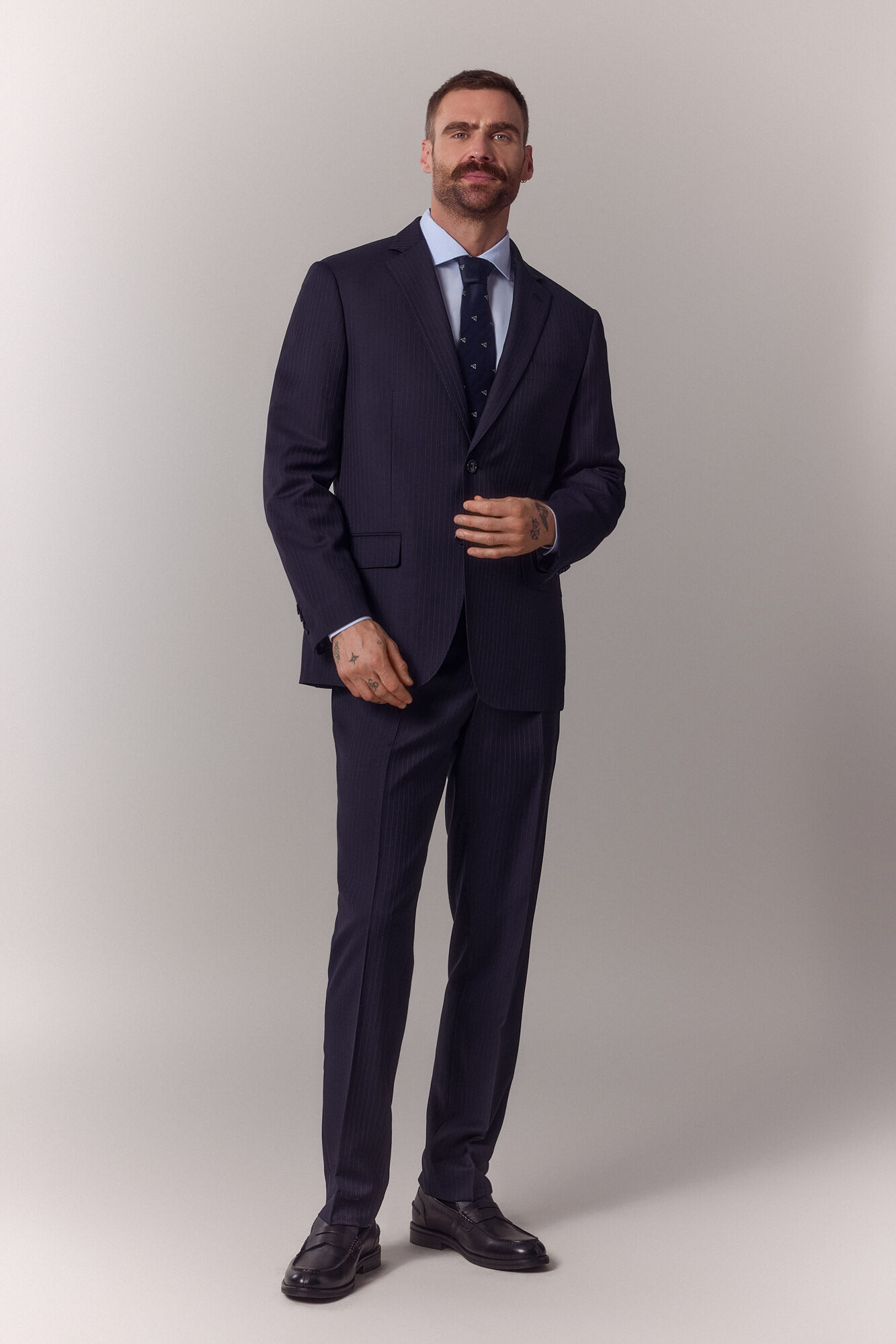 OOTO Pantal&oacute;n traje raya diplom&aacute;tica