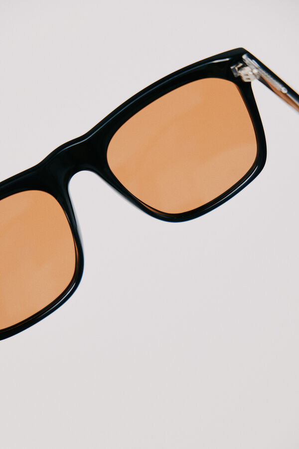 OOTO Oporto. Gafa rectangular acetato Negro