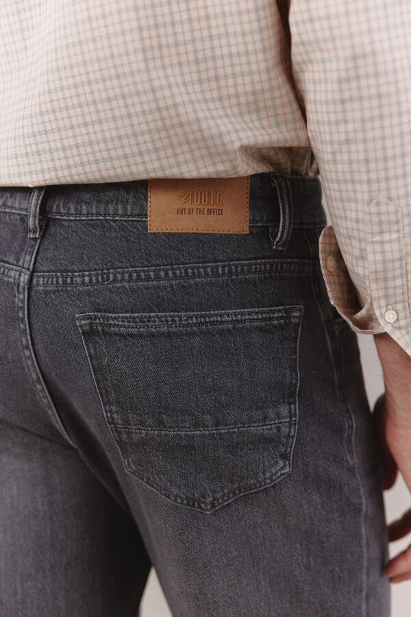 OOTO Pantal&oacute;n vaquero straight fit Gris