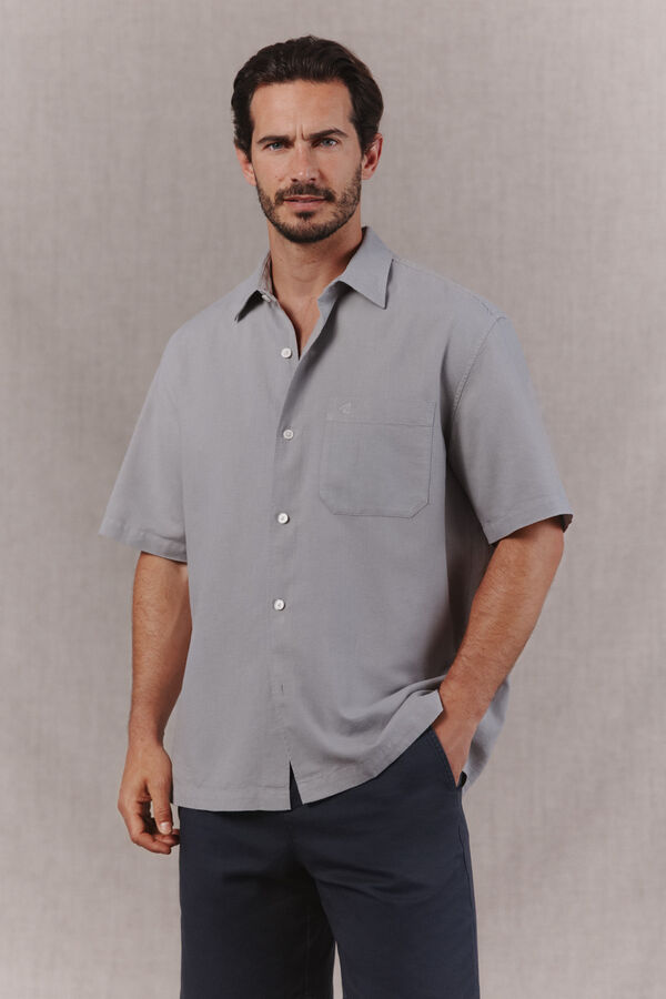 OOTO Camisa algod&oacute;n lino lisa manga corta Gris