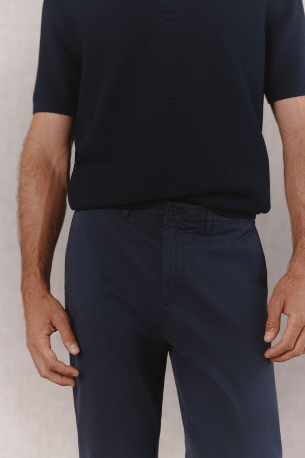 OOTO Chino b&aacute;sico slim Azul marino