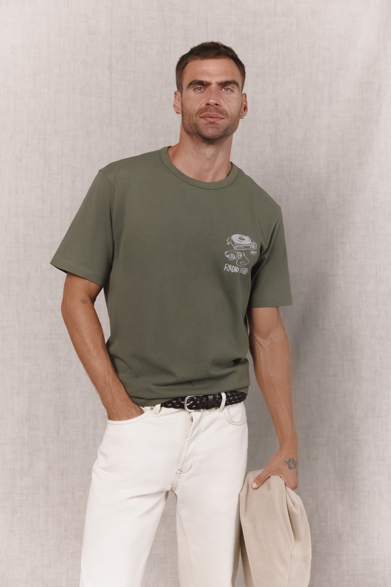OOTO Camiseta gr&aacute;fica lavada