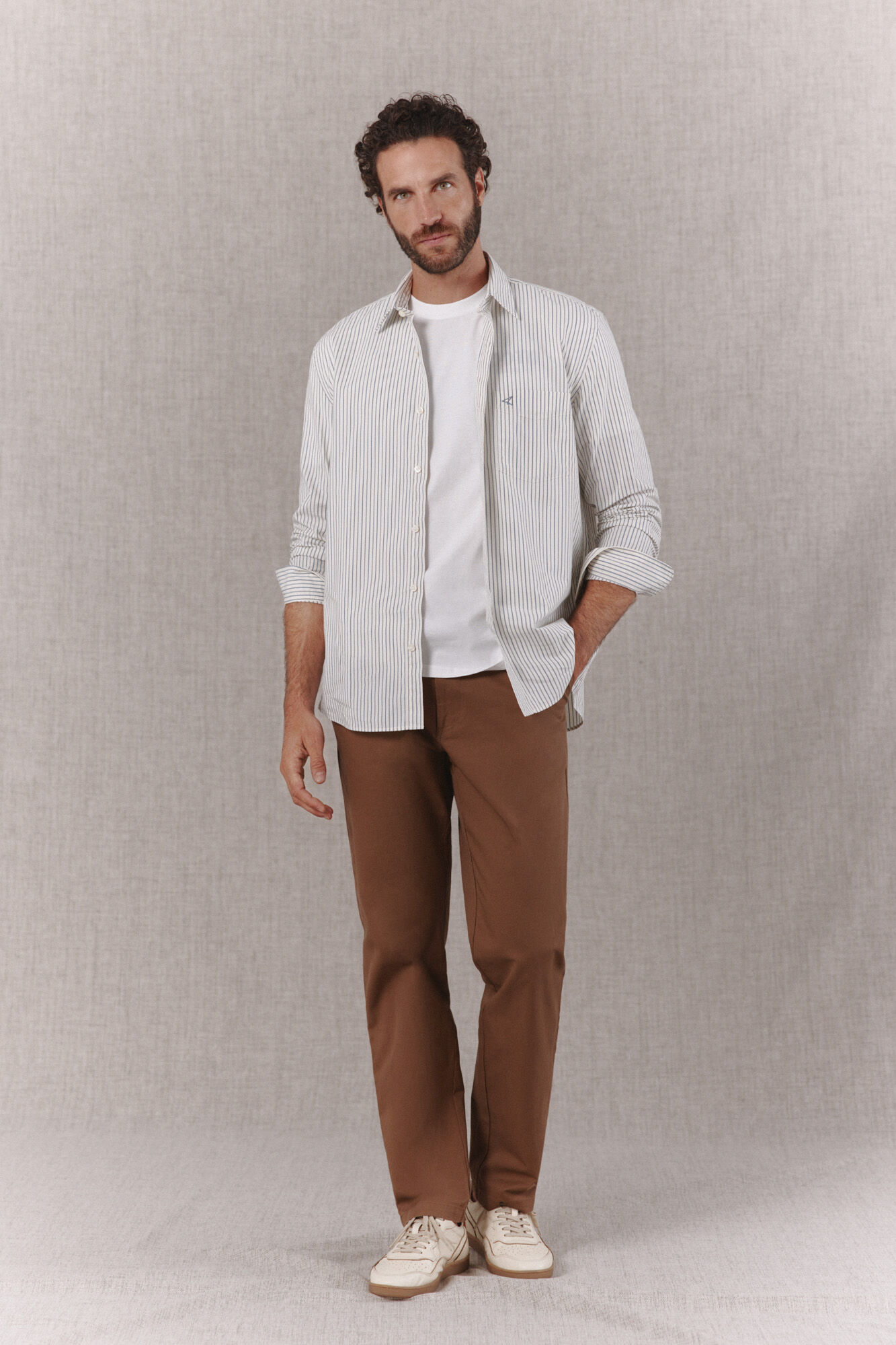 OOTO Chino gomas regular