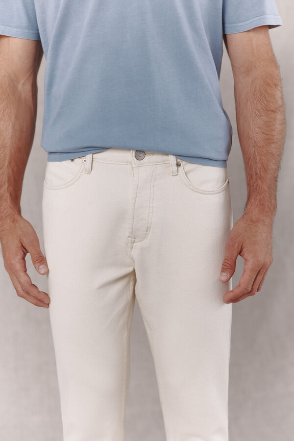 OOTO Pantal&oacute;n vaquero 5 bolsillos slim fit Marfil