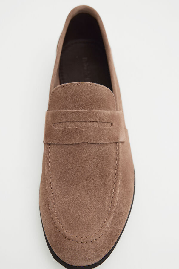 Pedro del Hierro Mocas&iacute;n piel Marr&oacute;n