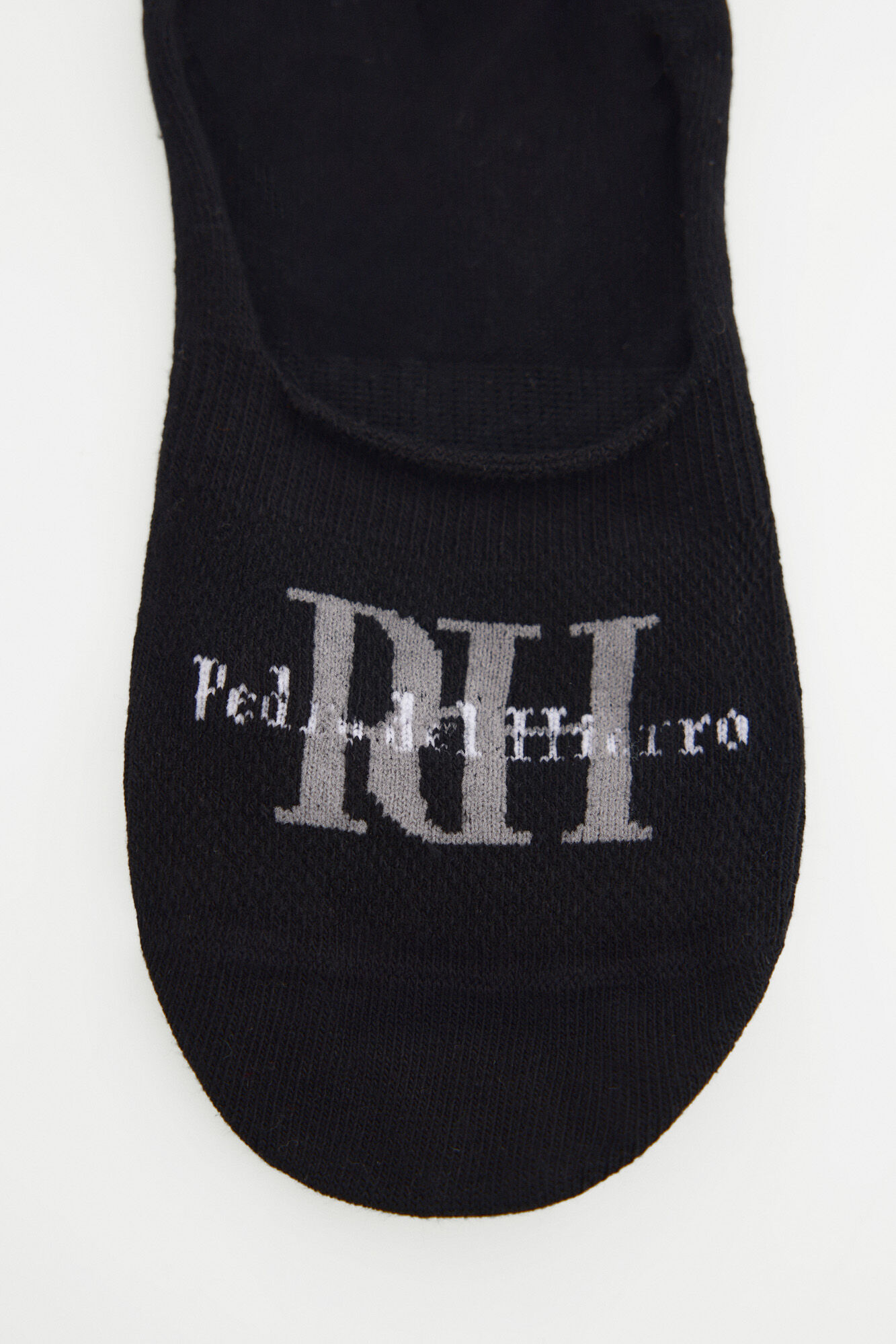 Pedro del Hierro Calcet&iacute;n invisible
