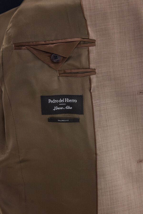 Pedro del Hierro Americana estructura tailored Marr&oacute;n