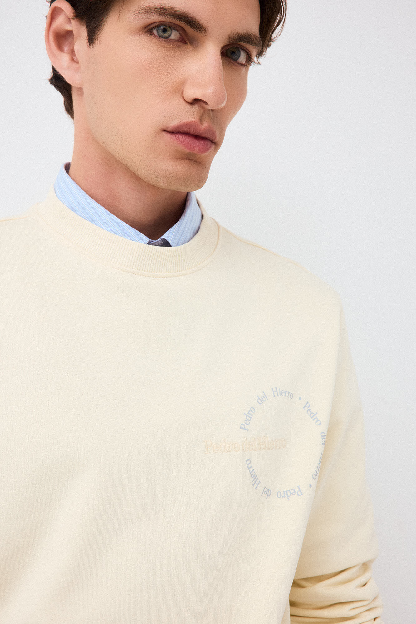 Pedro del Hierro Sudadera logo cuello caja