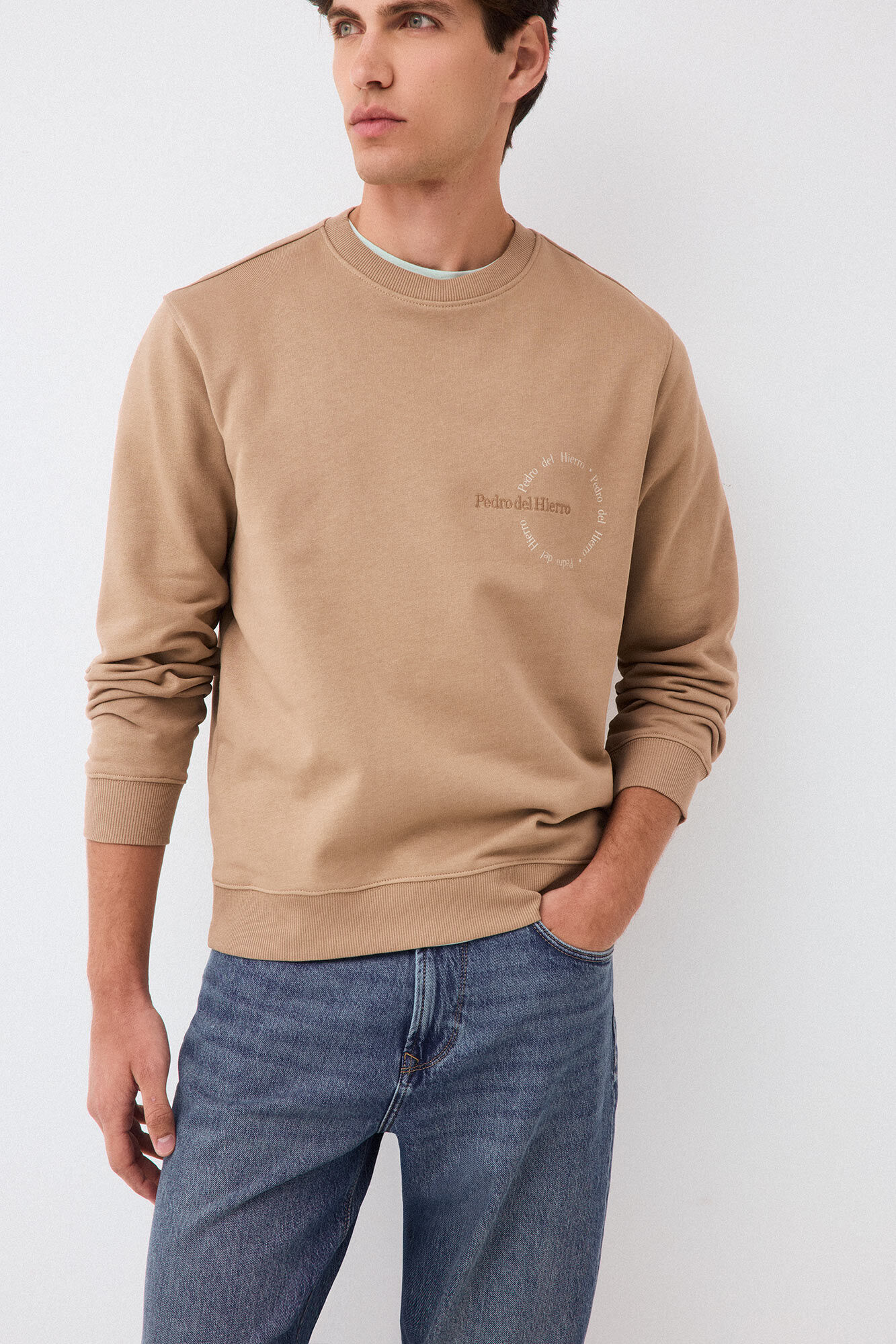 Pedro del Hierro Sudadera logo cuello caja
