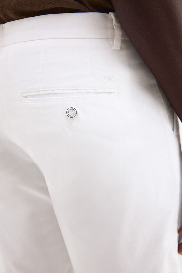 Pedro del Hierro Bermuda chino regular Blanco