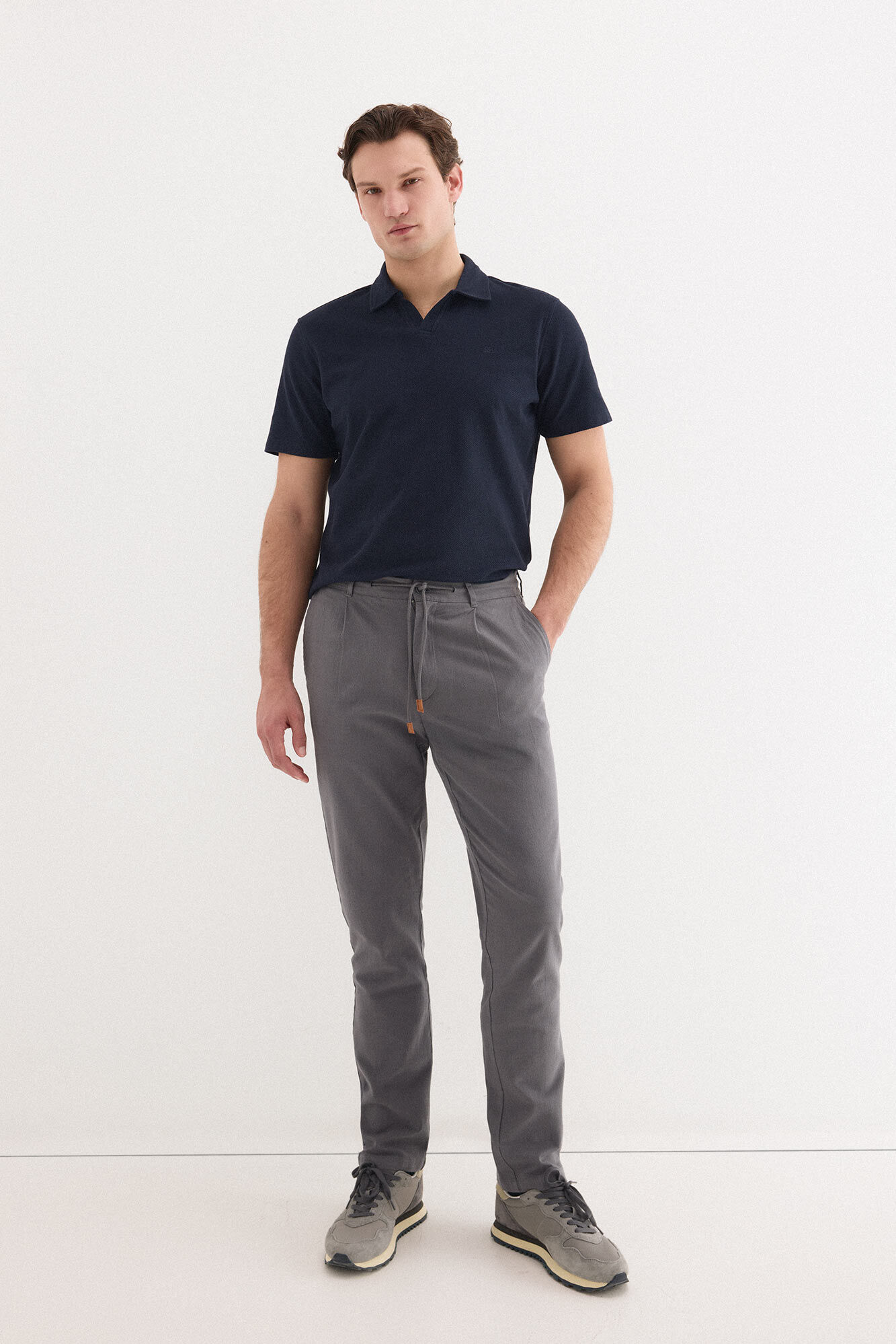 Pedro del Hierro Pantal&oacute;n chino algod&oacute;n-lino cordones