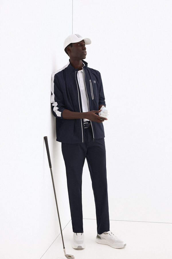 Pedro del Hierro Deportiva cortavientos golf Azul