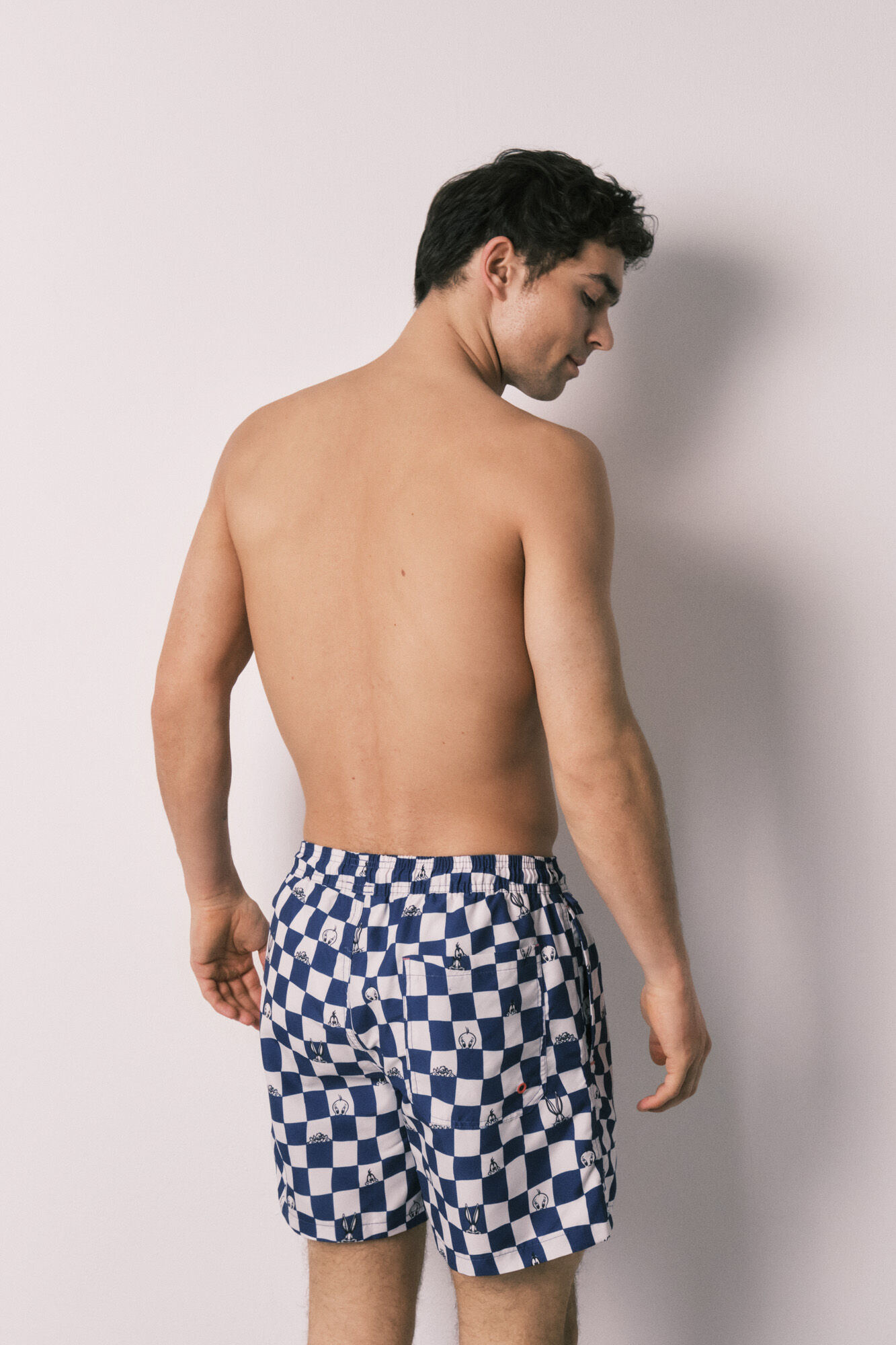 Women'secret Ba&ntilde;ador hombre estampado cuadros y Looney Tunes