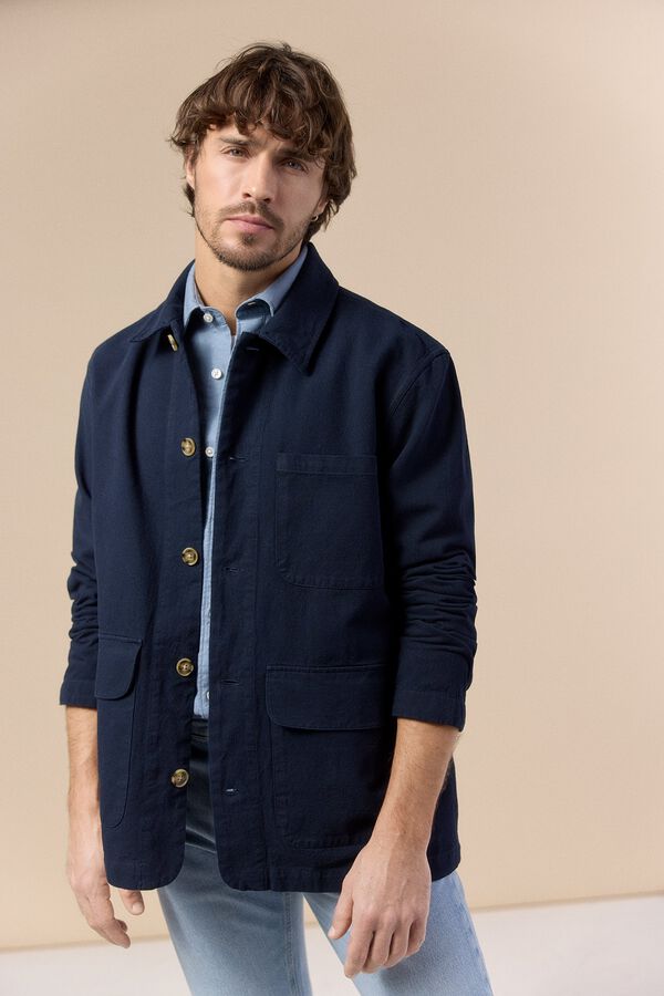 Conjunto de pantal&oacute;n y sobrecamisa