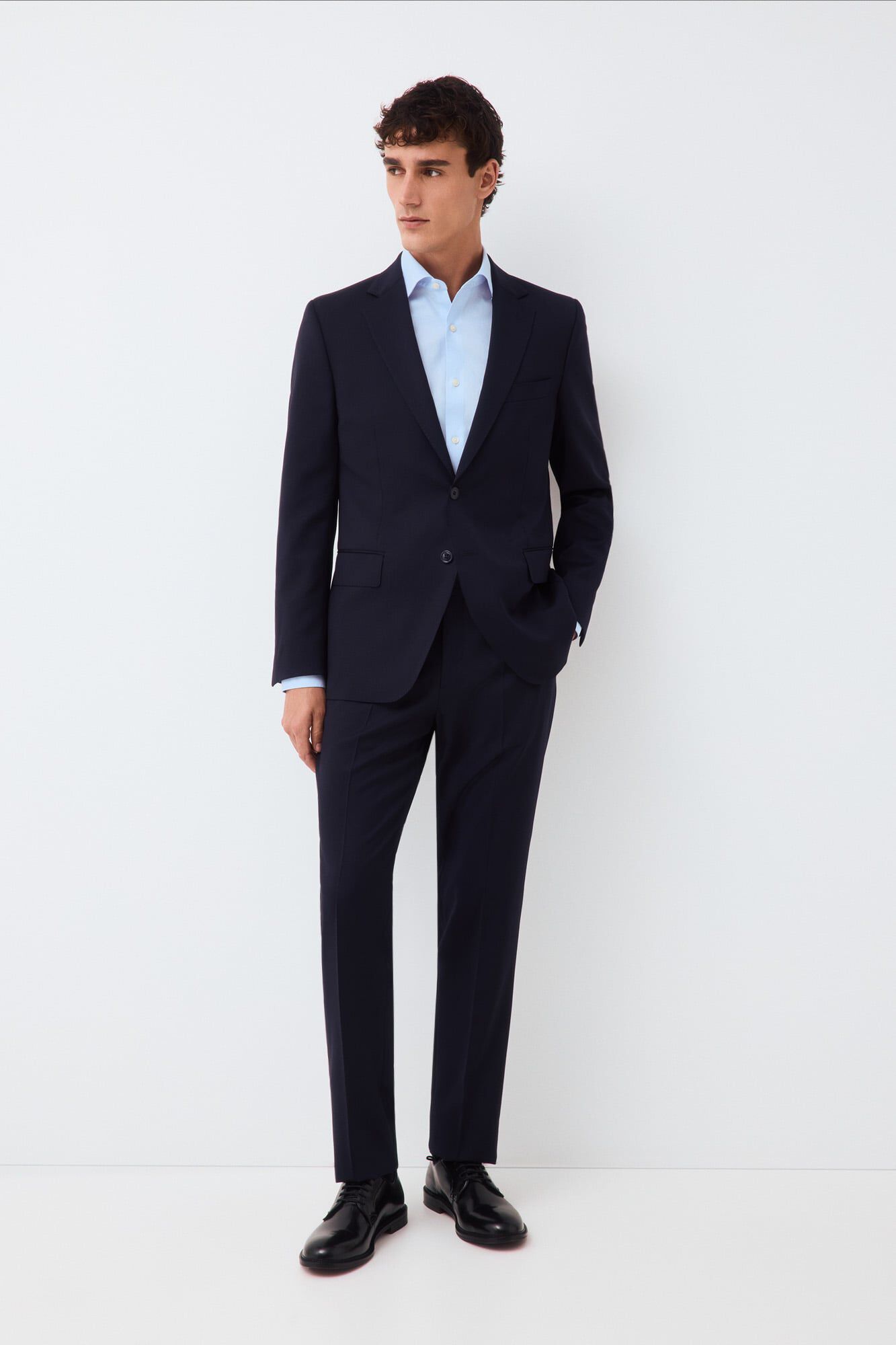Conjunto de pantal&oacute;n y americana