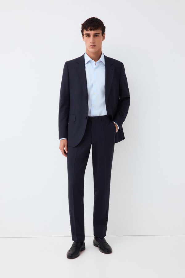 Conjunto de americana y pantal&oacute;n